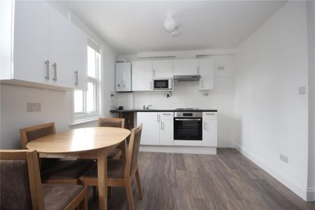 4 bedroom maisonette to rent - Photo 4