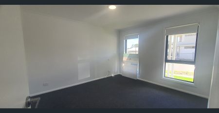 4 Bedroom Home - Photo 2