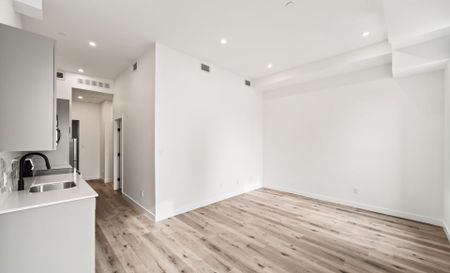 171 Donald – The Hawerchuk, Winnipeg, MB - Photo 5