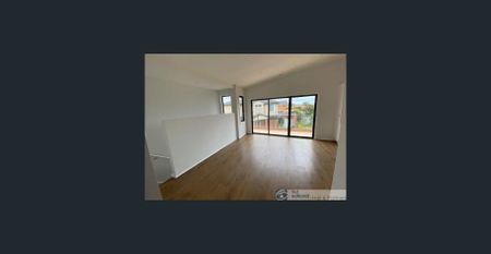 Modern Townhouse In Great Location - Photo 3