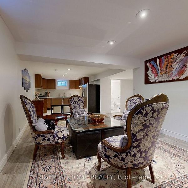 For Lease - 8 Springbrook Drive Unit# BSMT, Richmond Hill, Ontario - Photo 1