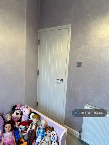 2 bedroom terraced house to rent - Photo 2