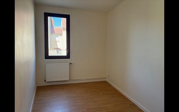 Location Appartement 4 pièces 76 m² La Châtre - Photo 1