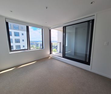 Great harbour views - Photo 1