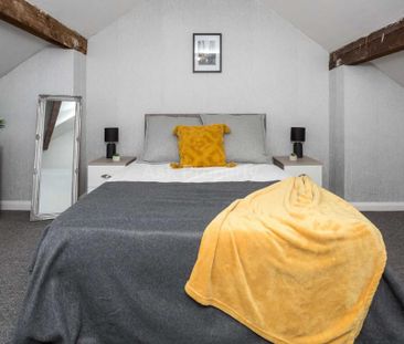 1 bedroom in a house share to rent - Photo 1
