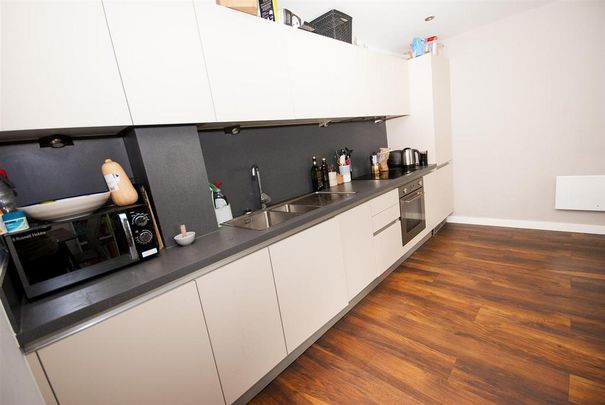 2 bedroom apartment to rent - Photo 1