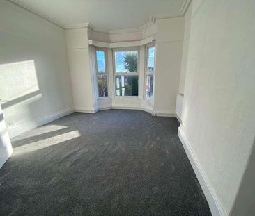 Lyme Grove, Stockport, SK2 - Photo 1