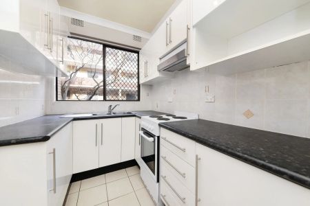 Unit 13/15-21 Oxford Street, Mortdale. - Photo 4