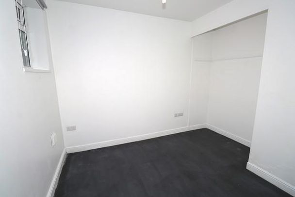 1 bedroom ground floor flat to rent - Photo 1
