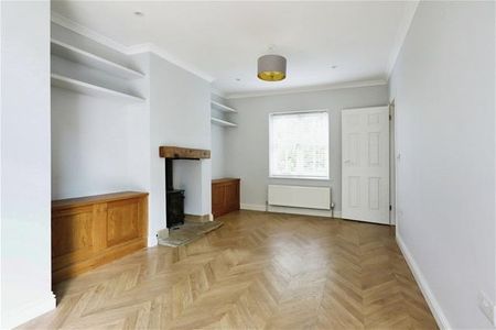 3 bedroom detached house to rent - Photo 5