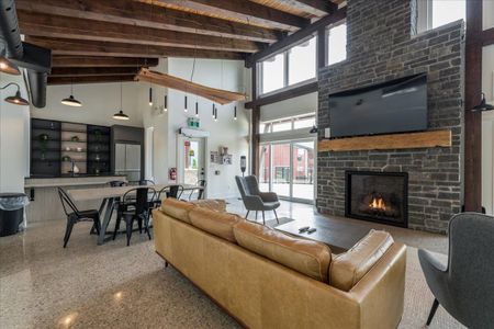 For Lease - 12 Beckwith Lane Unit# 301, Blue Mountains, Ontario - Photo 2