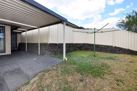 32 Hanover Road, - Photo 4