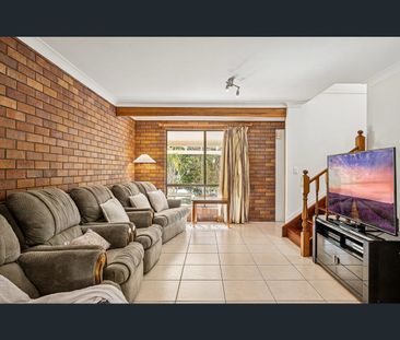 11 Ingrid Street, Samford Village, Qld 4520 - Photo 2