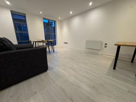 1 bedroom flat to rent - Photo 5