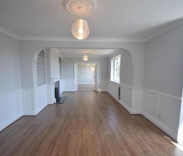 4 bedroom detached house to rent - Photo 5