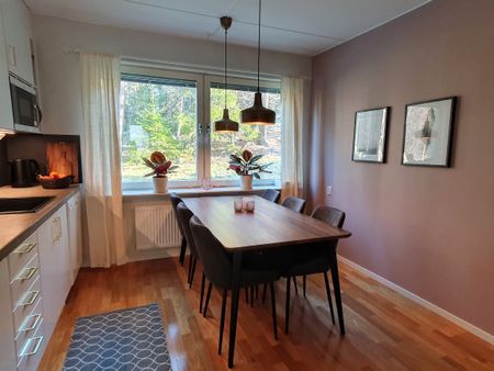 Kvarnskogsvägen, Sollentuna - Photo 2