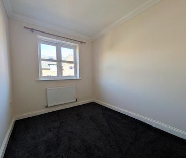 3 bedroom property to rent - Photo 2