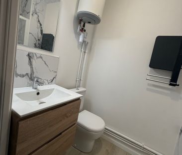 Location Appartement 1 pièce 18m² LOUVROIL 59720 - Photo 6