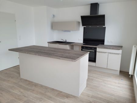 Location Appartement 4 pièces 83m² SECLIN 59113 - Photo 4