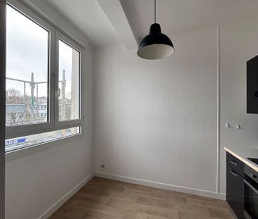 Location Appartement 3 pièces 40m² - Photo 3