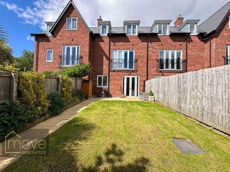 Carnatic Road, Mossley Hill, Liverpool, Merseyside, L18 8BZ - Photo 3