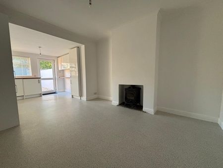 Junction Road, Southampton, Totton - Photo 2