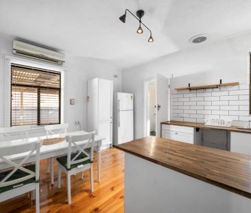 Comfort, Space and Convenience in a Prime Location - Photo 5