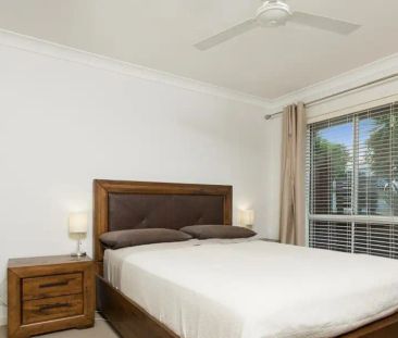 “Modern Family Home in Leafy Springfield Lakes” - Photo 1