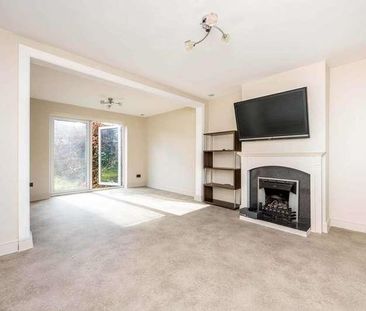 Balmoral Drive, Maybury, GU22 - Photo 1