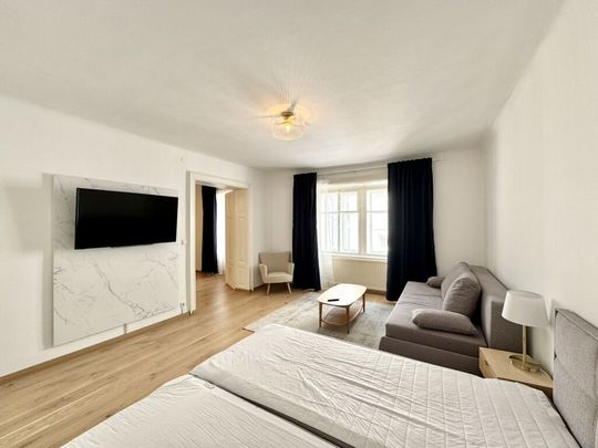 Ruhige Lage in autofreier Gasse! Voll möblierte 3-Zimmer-Wohnung im 4. Liftstock! - Foto 1