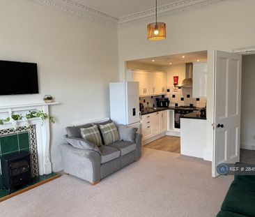 3 bedroom flat to rent - Photo 5