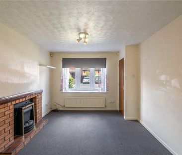 2 bedroom semi-detached house to rent - Photo 4