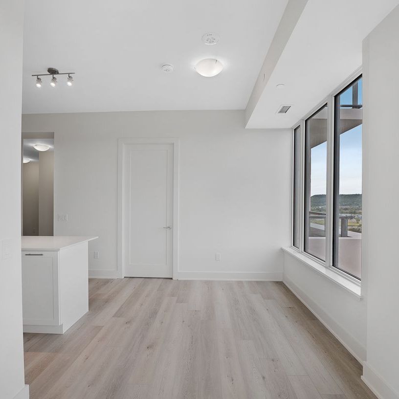 For Lease - 385 Winston Road Unit# 1802, Grimsby, Ontario - Photo 1