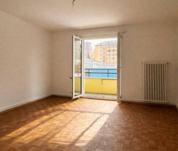 Joli appartement rénové dans un quartier calme - Photo 2