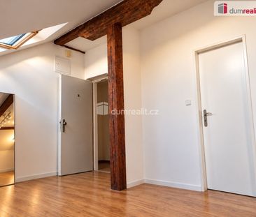 Pronájem bytu 1+kk a garsoniéry 34 m², Lidická 303, Praha Smíchov - Photo 6