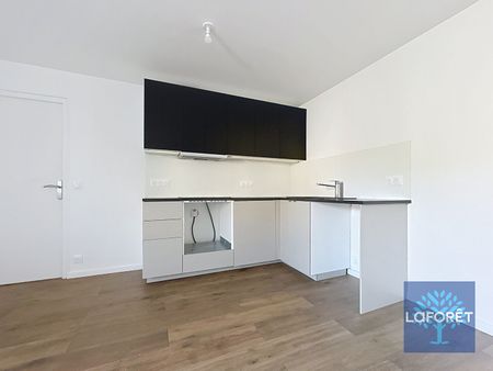 Apartment - Photo 2