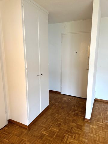 Rent a 1 room apartment in Luzern - Photo 3