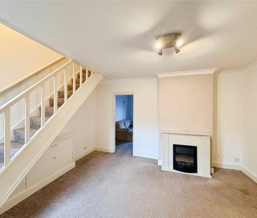 2 bedroom maisonette to rent - Photo 3