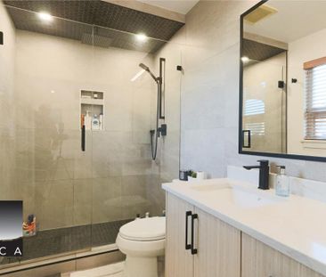 210 Furness St, New Westminster - Photo 3