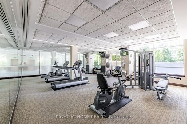 For Lease - 3504 Hurontario Street Unit# 208, Mississauga, Ontario - Photo 1