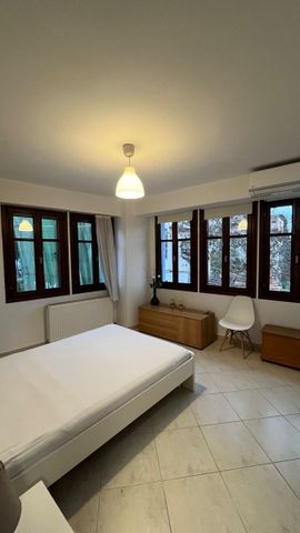 Studio/Γκαρσονιέρα για ενοικίαση Κουλέ Καφέ (Άνω Πόλη) - Photo 3