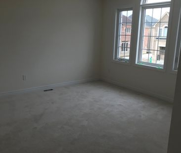 For Lease - 14 Peony Street Unit# Upper, Brampton, Ontario - Photo 2