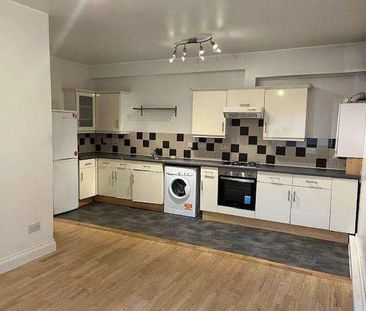 Collier Row Road, Romford, RM5 - Photo 2