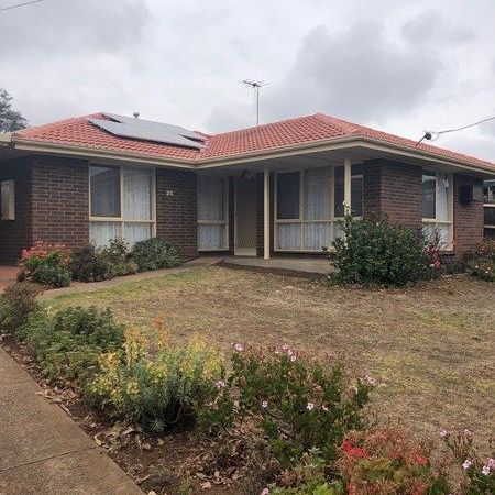 A Perfect Blend of Comfort, Space, and Convenience - Photo 1