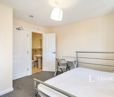 1 bedroom room to rent Chipmunk Chase - Photo 3
