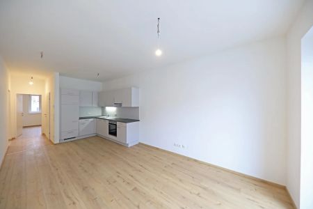 Zentrumsnahe 2 Zimmer Wohnung mit Einbauküche und Balkon - Foto 4