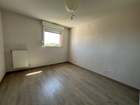 Location Appartement 3 pièces 61m² CUGNAUX 31270 - Photo 2
