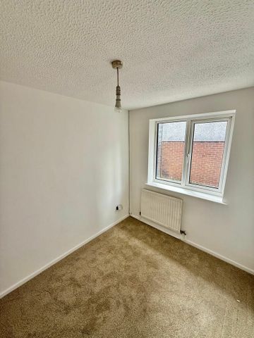 Llwyn Mawr Close, Sketty, Swansea - Photo 5