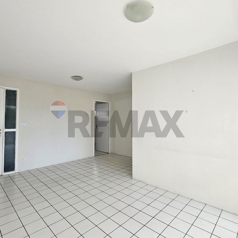 Apartamento aluguel, 3 quartos (1 suíte), varanda, 1 vaga, 81m² em Boa Viagem - Photo 1