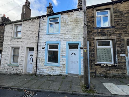Chelsea Street, Keighley - Photo 1